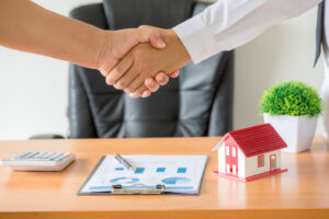 Read more about the article Reasons Why You Should Opt for Buying a House Instead of Renting?